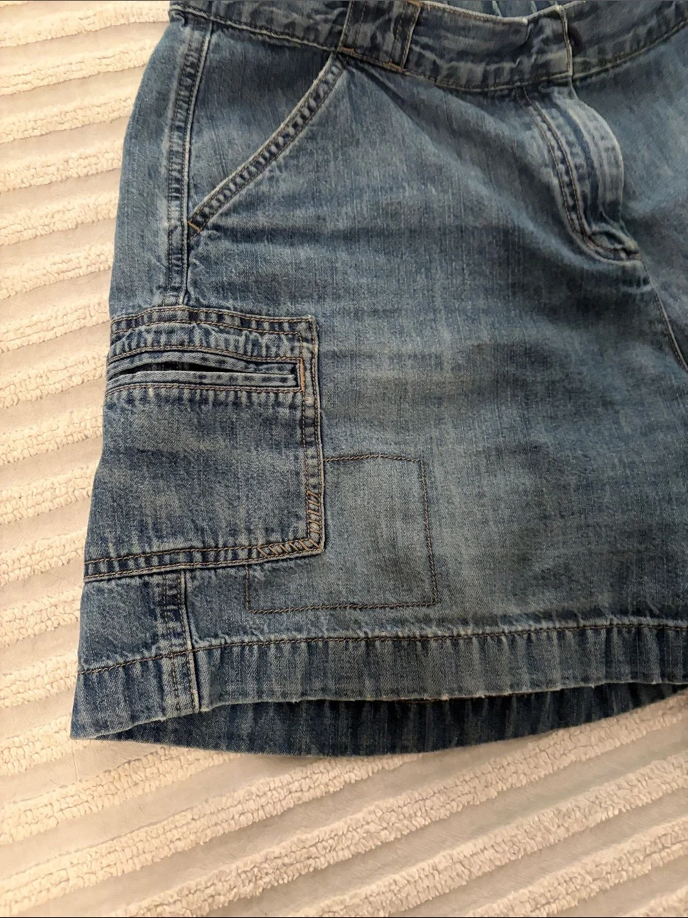 J Jill Denim Cargo Shorts size 8